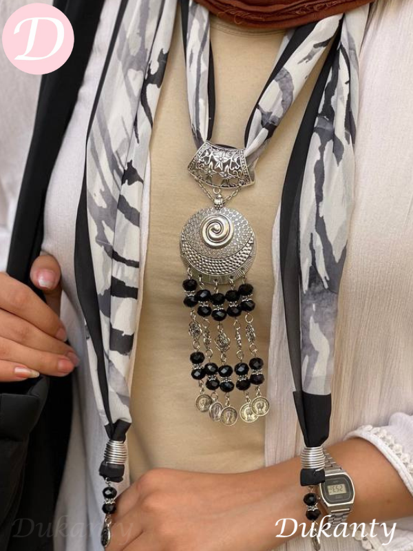 Radwa Necklace Scarf